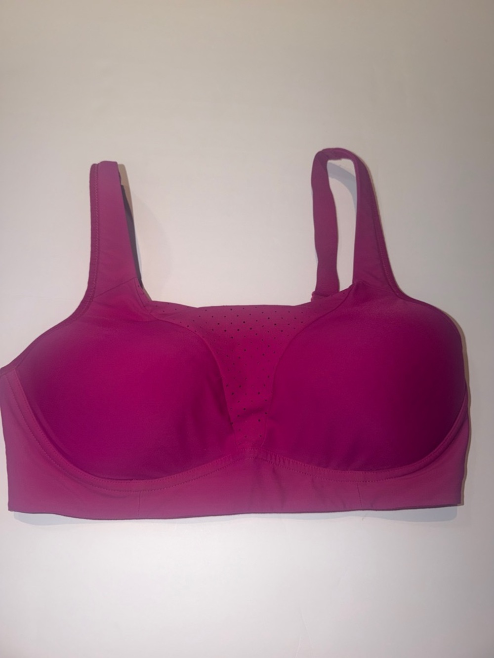 Lululemon Fuchsia Sports Bra - Supportive Everyday Comfort